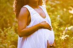 Philadelphia Bartram's  Garden Maternity photography